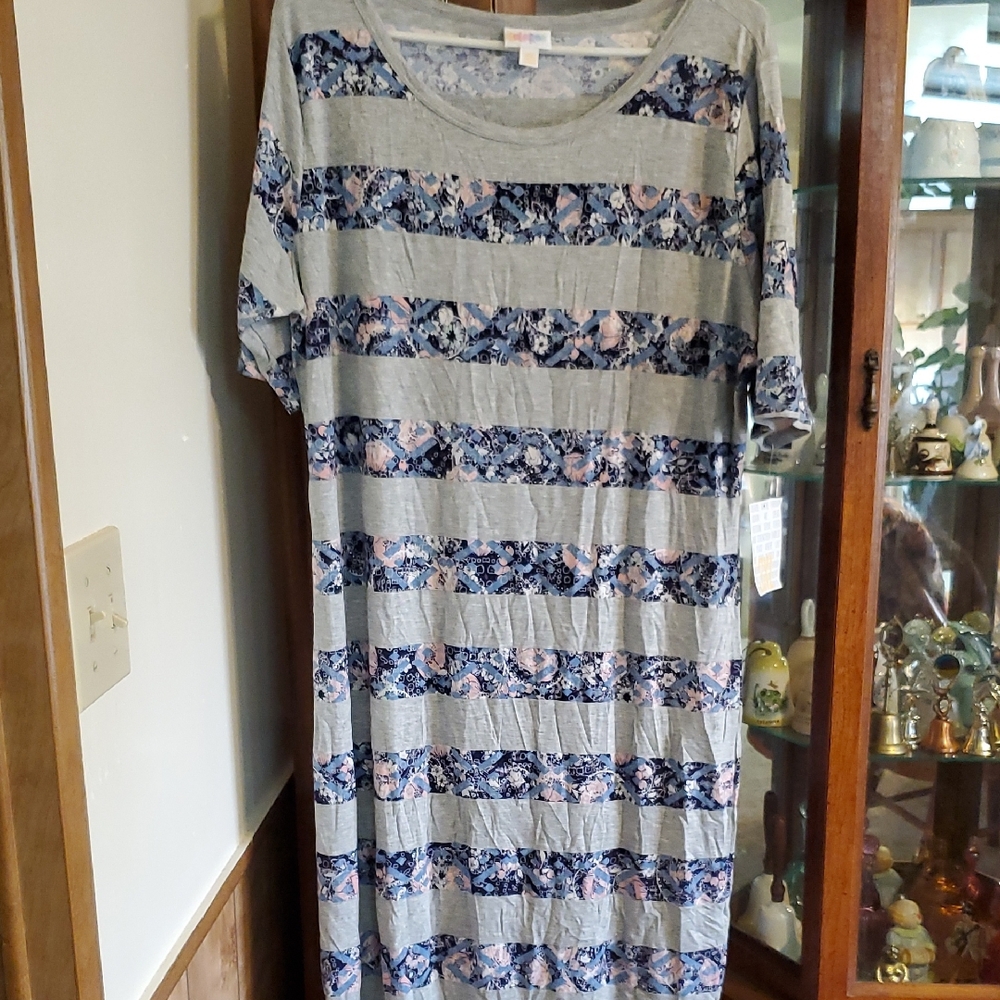 (CH) LuLaRoe Gray and Blue Floral Julia Ankle Length Dress